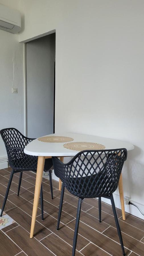 Apartmán La Loge De Madame Soleil Orange  Exteriér fotografie