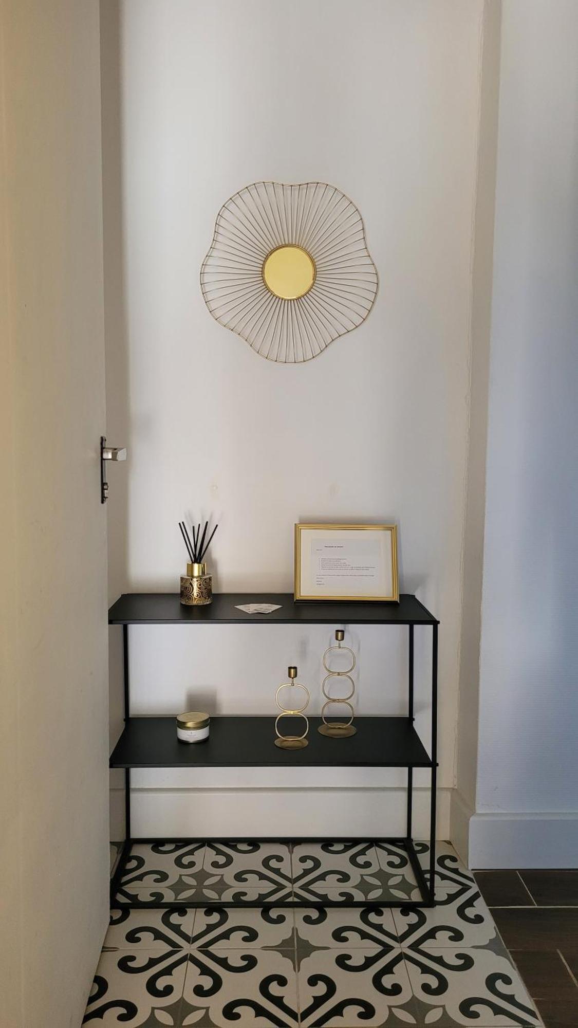 Apartmán La Loge De Madame Soleil Orange  Exteriér fotografie